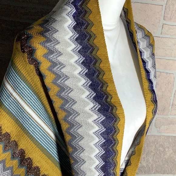 Missoni NEW - wide long lightweight chevron scarf or wrap - 40% wool and blends - Picture 5 of 7